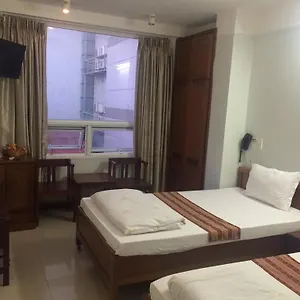 one-star-hotel-danang.hotelsofhoian.com/