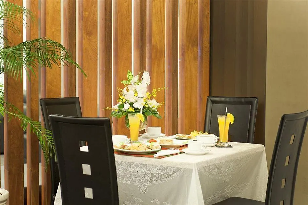 Nicecy Boutique Hotel ホーチミン市 3*,
